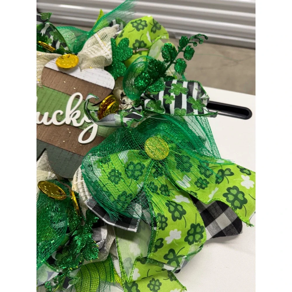 Handmade St Patricks Day Wreath Lucky Shamrock Deco Mesh Green Gold 18 Inch
